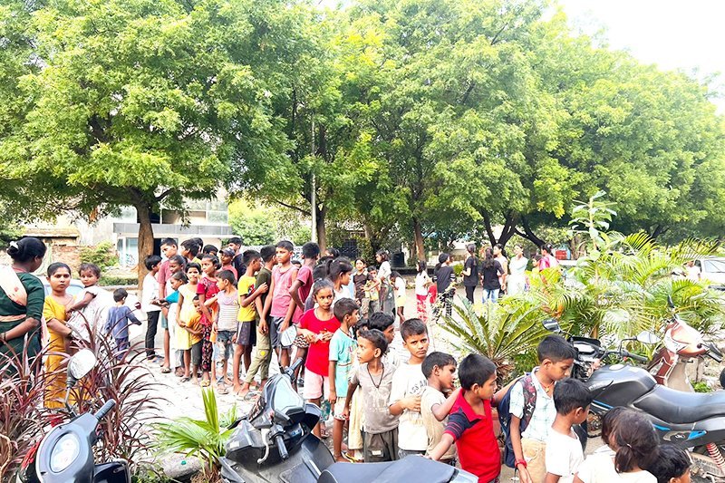 Bread Distribution Drive